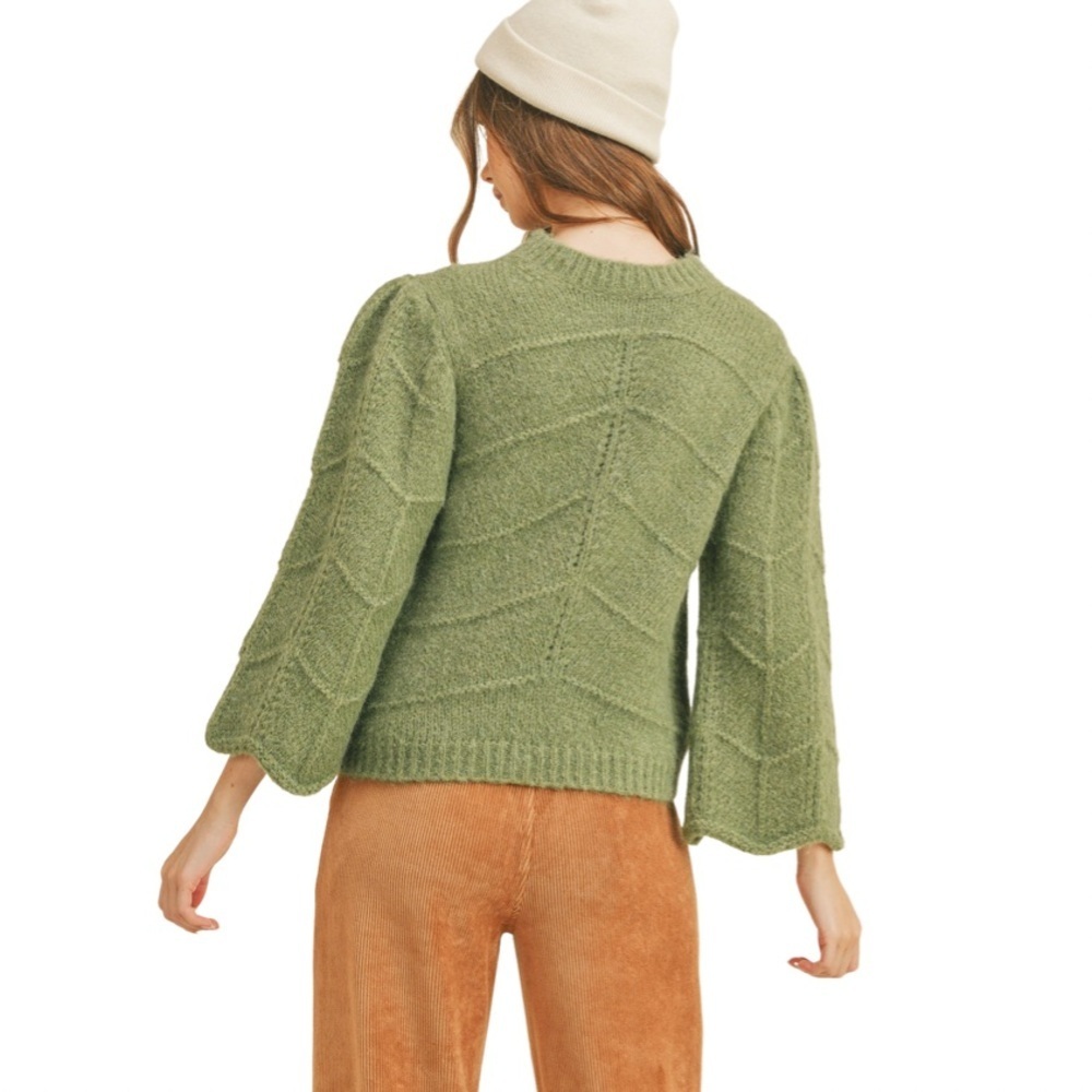 NWOT &Merci Scalloped Cropped Wide Sleeve Sweater - Picture 7 of 7